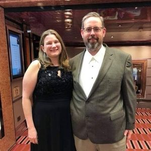 Meet your Posher, Bobbie